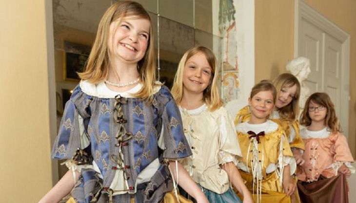 schlossmuseum oranienburg kinder lachen