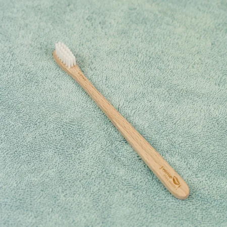 Zahnbürste aus Buchenholz für Kinder