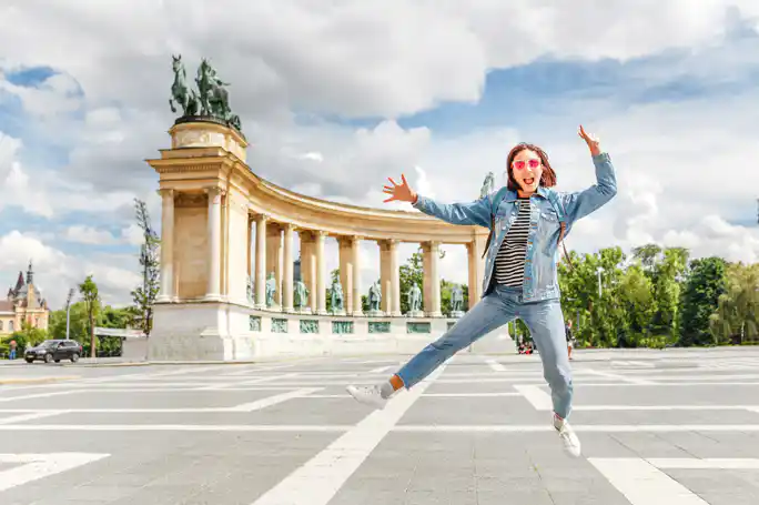 Walking Tour and Photoshoot with Digital Photos