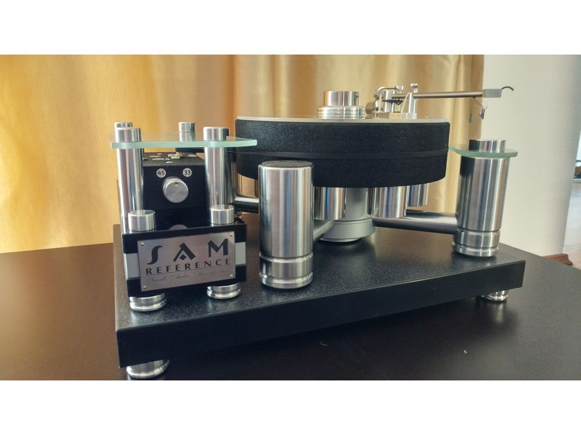Small Audio Manufacture Reference High End Turntable Reference by Small Audio Manufacture