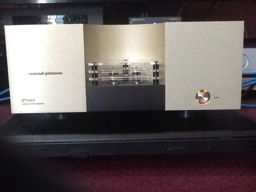 Conrad Johnson ET-250s enhanced  triode Amplifier. Free shipping!!!