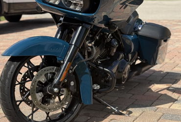 2021 HARLEY-DAVIDSON ROAD GLIDE SPECIAL motorcycle for rent near Cape Coral, FL