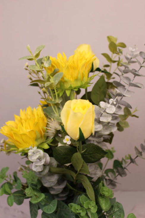 Real Touch Sunflower Bouquet '88' - Image 10