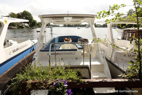 Köpenick Berlin: Self-Drive Boat Tour (for up to 12 people)