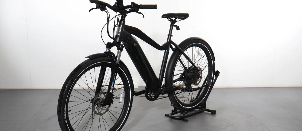 An Aventon Level