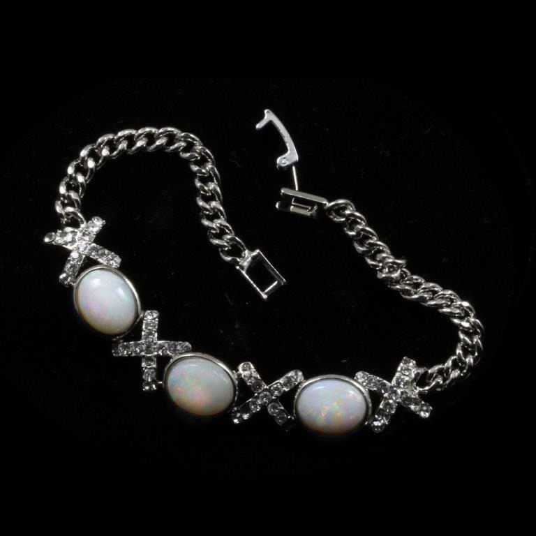 6401 Crystal Opal Bracelet - Image 4