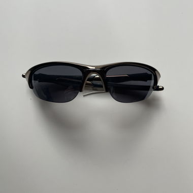 Retro Oakley sunglasses (Free Shipping!)