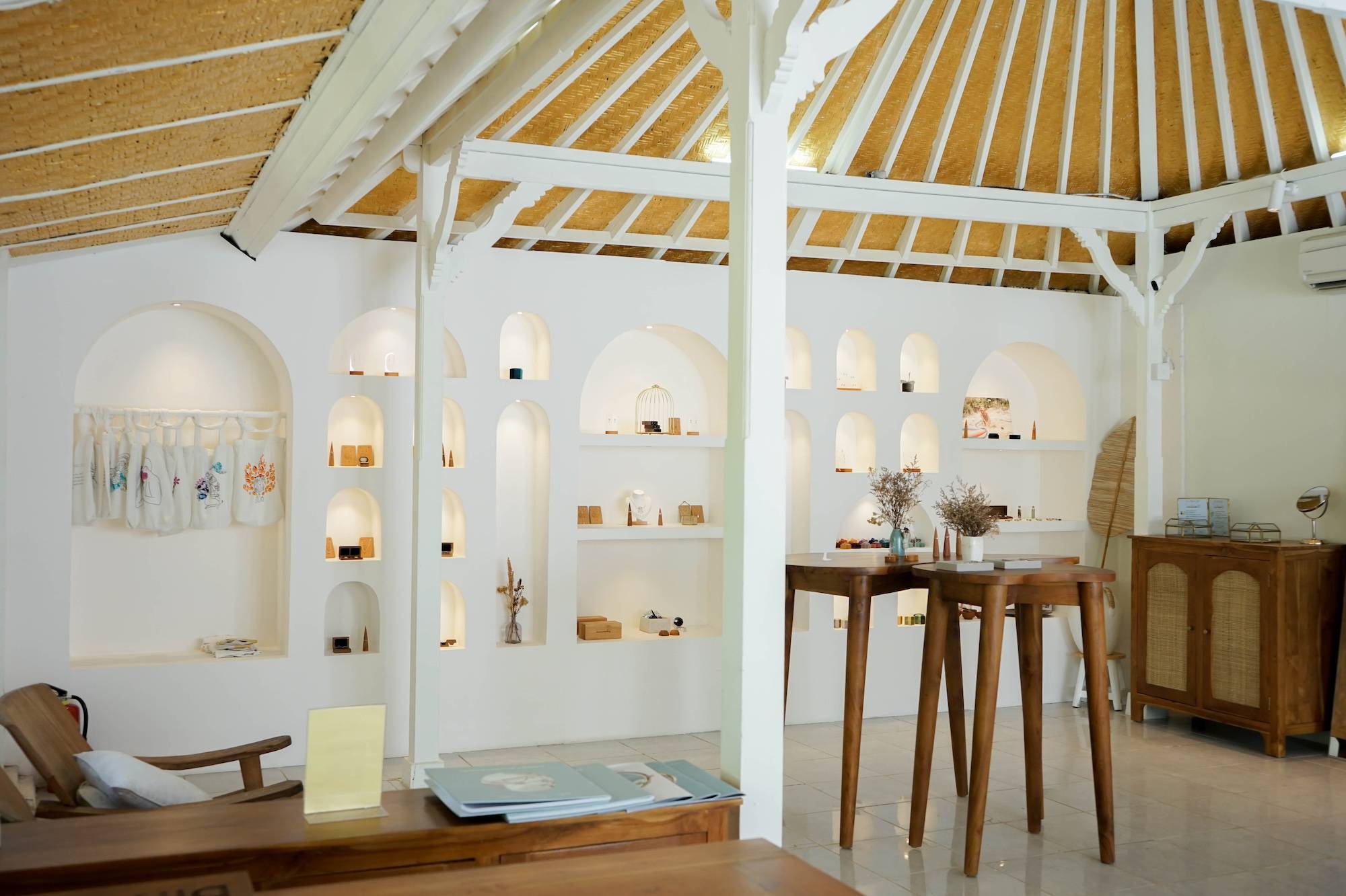 Gardens of the Sun showroom Bali