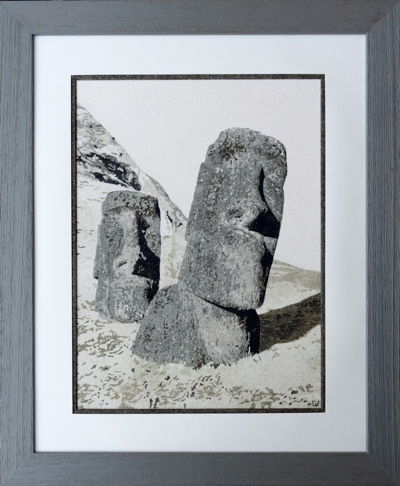 Tilted moai
