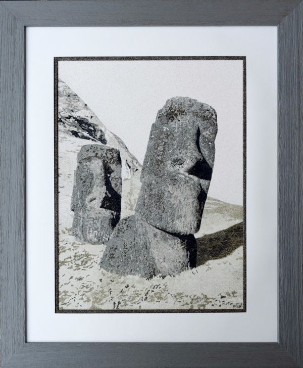 Tilted moai