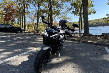 2024 TRIUMPH STREET TRIPLE 765 R motorcycle for rent near JERSEY CITY, NJ