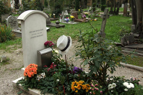 Онлайн-экскурсия «Остров кладбище Сан-Микеле и могила Бродского»