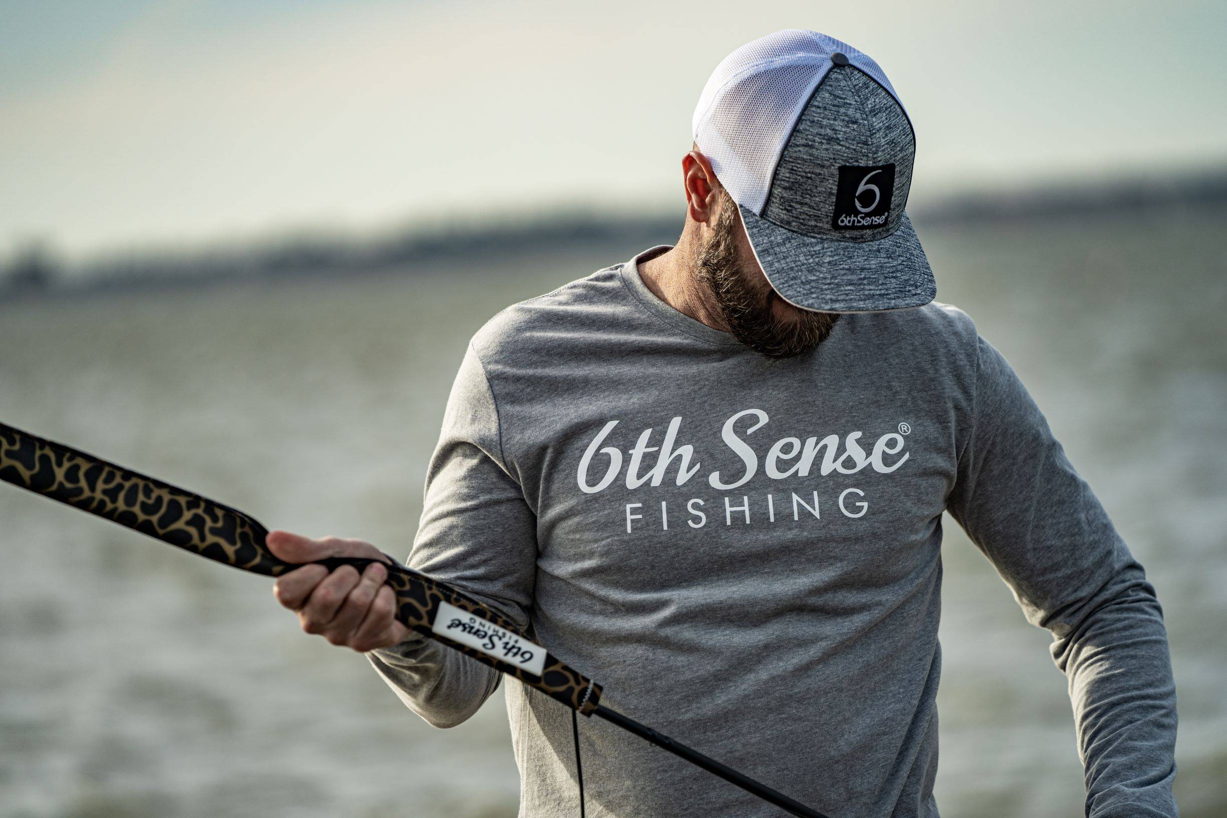 6th Sense Fishing - Premium Hats - Texas Lunker - Gray/Black/Red