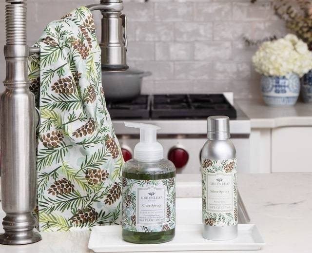 outdoor decoration nutcrackers with wreath and candy cane