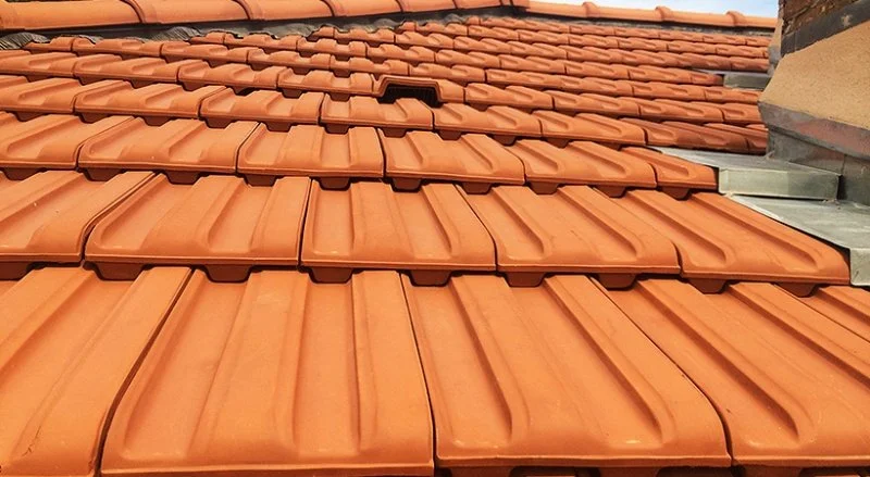 Rénovation d’une toiture en tuiles de Marseille sur une villa à La Turbie — photo 23 sur 28 — CEG TOITURE
