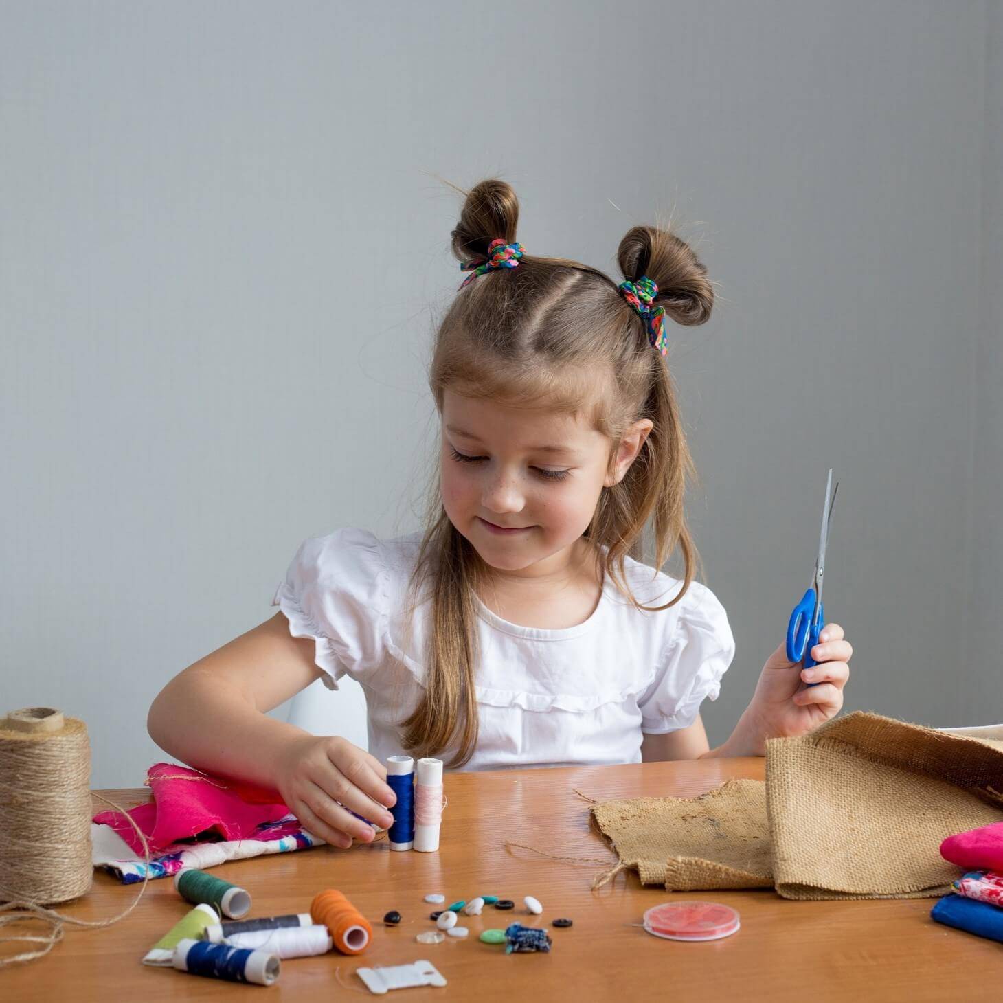 Sewing: A seamless introduction for girls – Hopscotch Girls