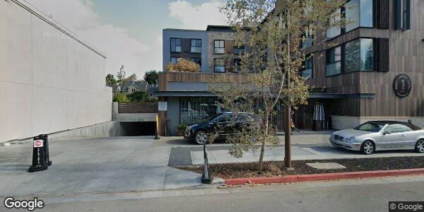 M & M Auto Repair (Menlo Park) exterior