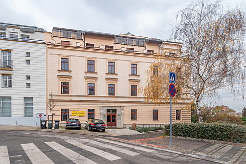  Prague
- Pronájem kanceláře v klidné lokalitě Dejvic, 180 m²