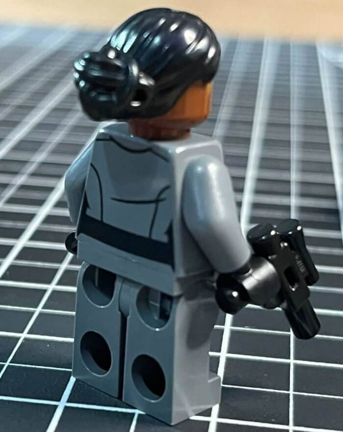 LEGO Star Wars Vice Admiral Sloane Minifigure back