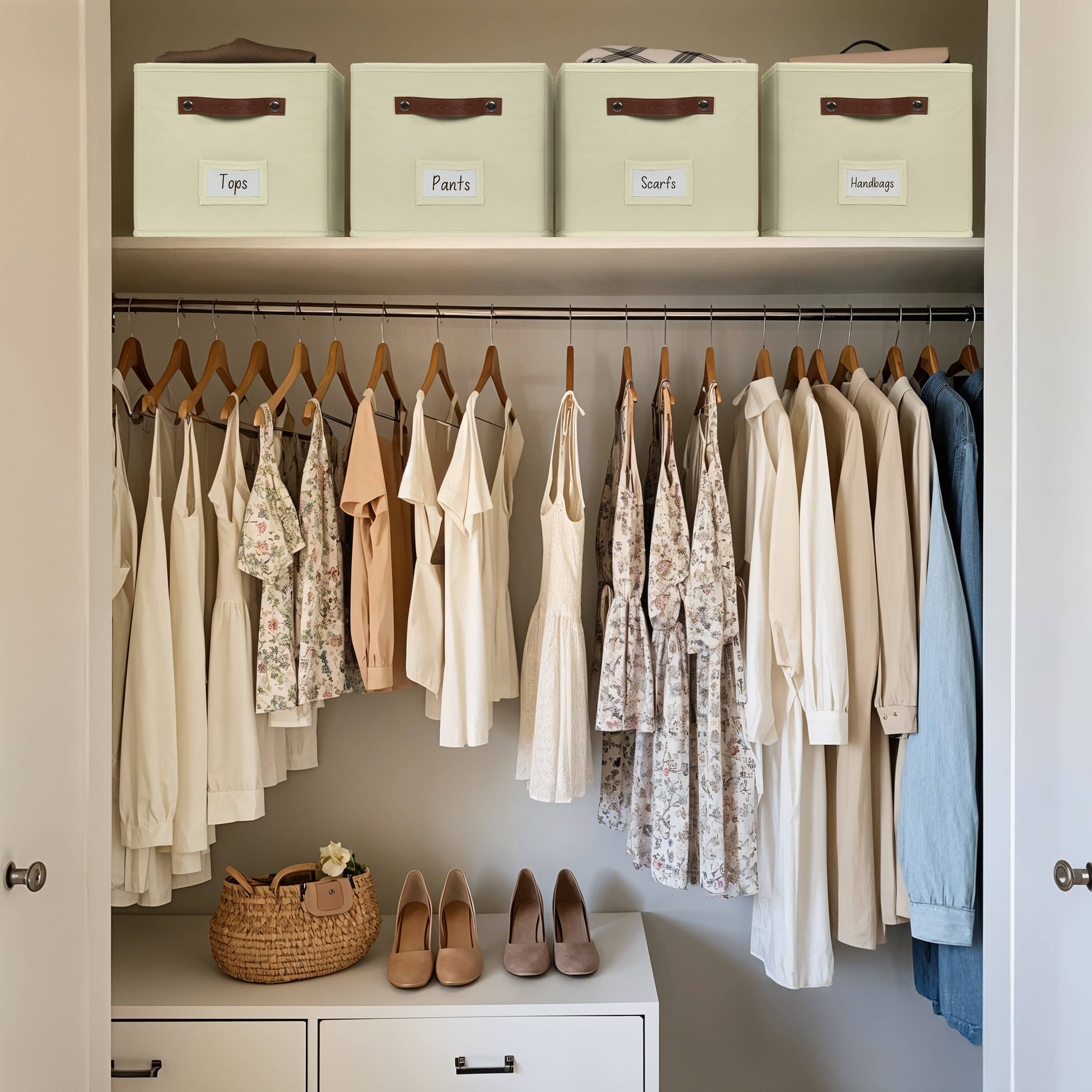 Feature with Label Holder
