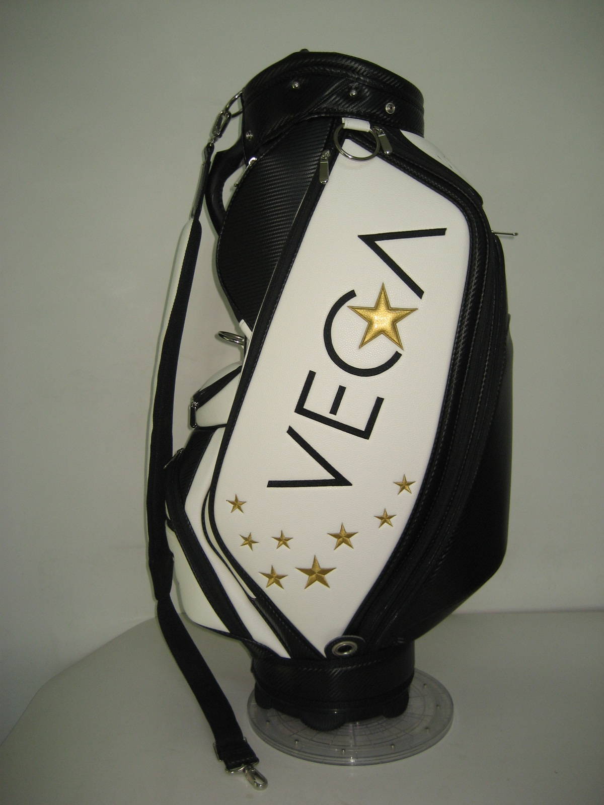 Customised football club golf bags by Golf Custom Bags 145