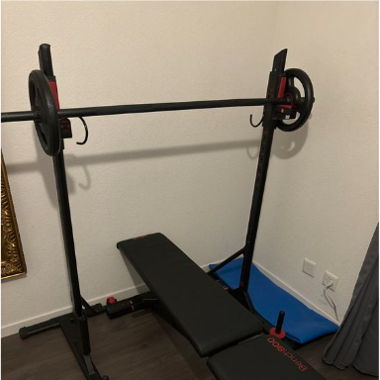 Banc de musculation multifonctionnel. état neuf