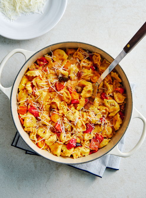 Cheese Tortellini with Creamy Grilled Red Pepper and Tomato Sauce
