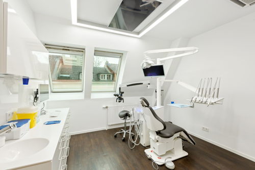 Behandlungsraum Zahnarzt Bonn Zentrum