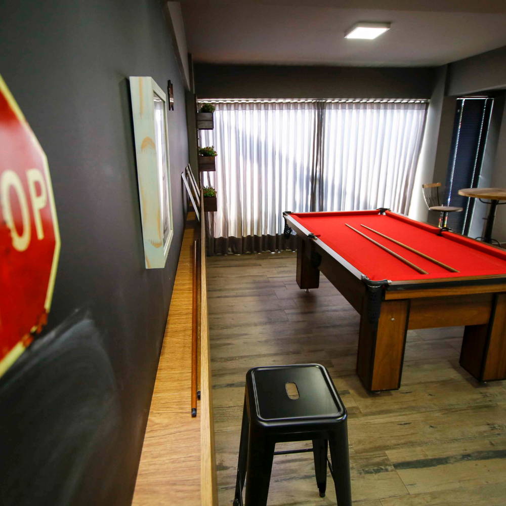How to Organize a Successful Pool Tournament at Home