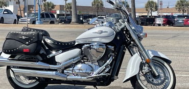 2021 SUZUKI BOULEVARD C50T motorcycle for rent near Texas City, TX