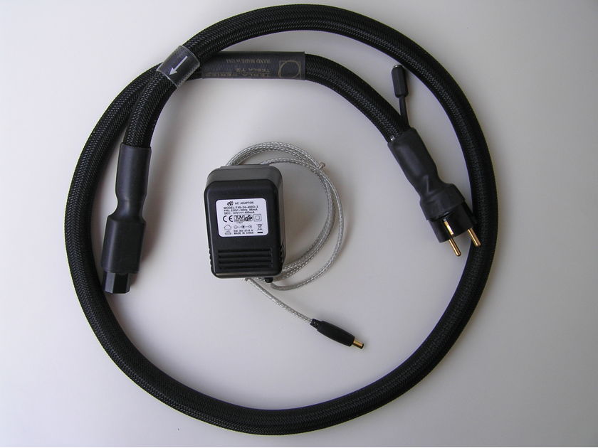 Synergistic Research Tesla T2 power cord  5ft. long with 15A IEC and Schuko plug, with European voltage MPC