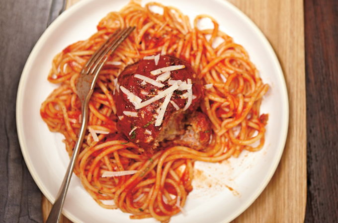 Spaghetti with a Giant Meatball