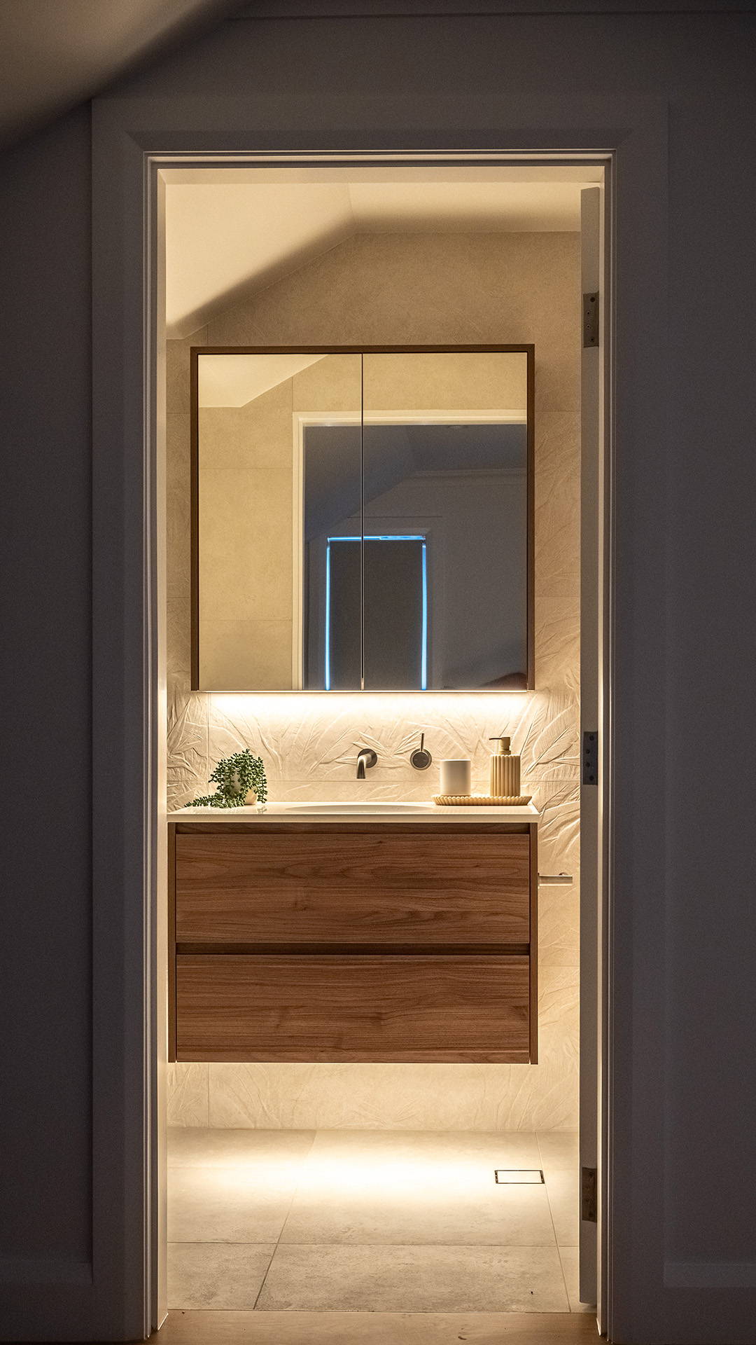 Havit Lighting LED Strip - LED Strip Lighting by Havit - LED Aluminium Profiles Lighting by Havit