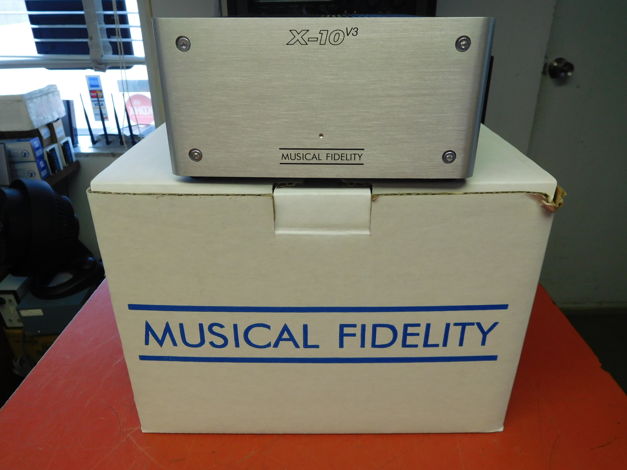Musical Fidelity X-10 V3 Tube Buffer