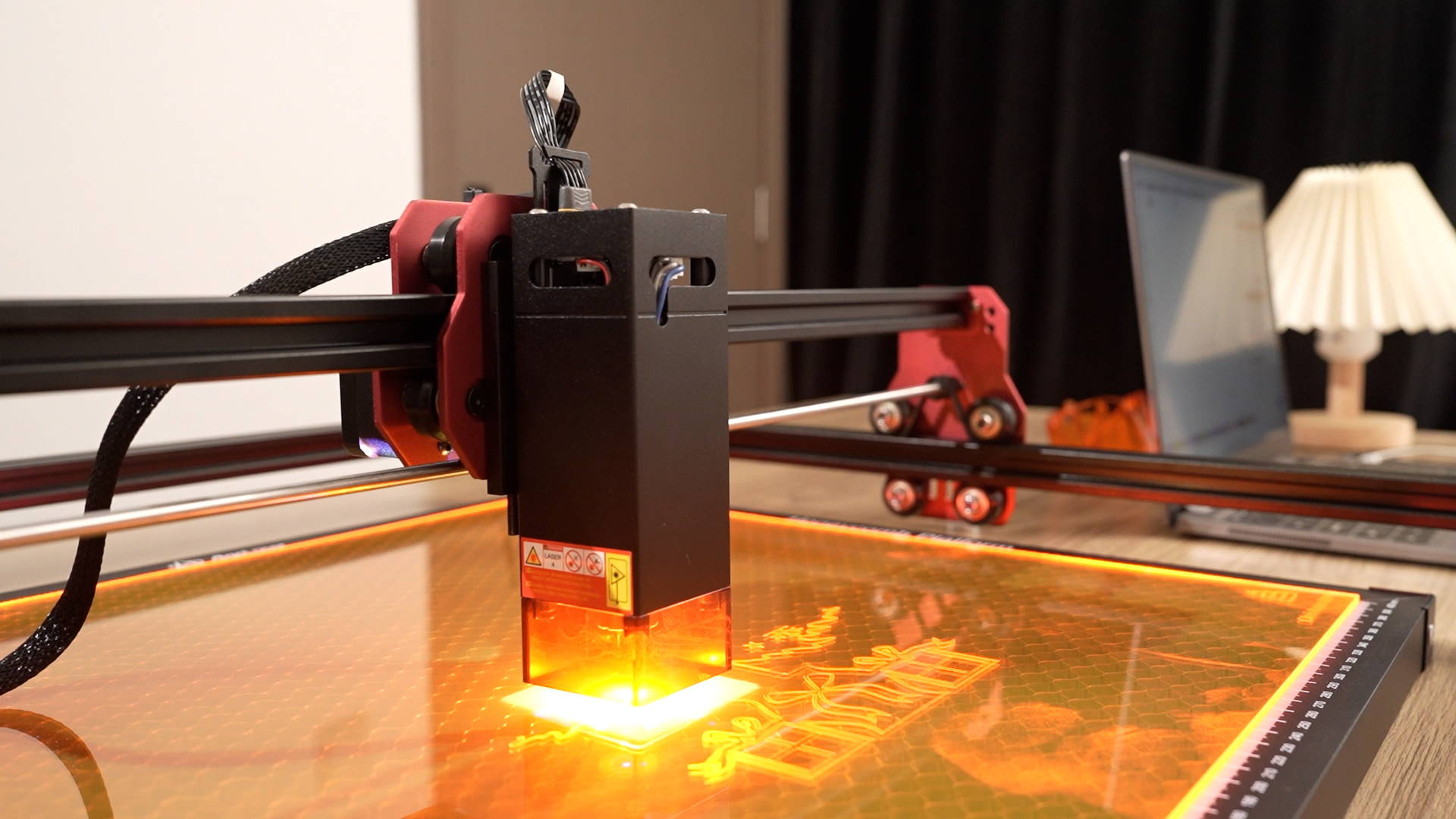 Laser Cutting Acrylic 01