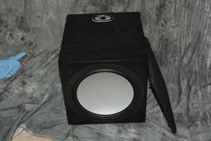 Monitor Audio Silver W12 Subwoofer (Black Oak finish)