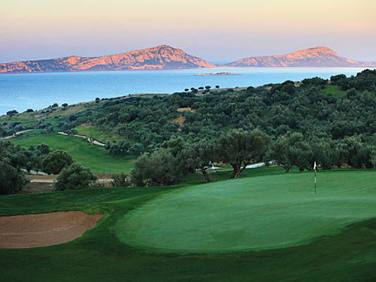  Hondarribia, Spain
- Read about the history and appeal of golf sport – the pastime of choice for wealthy and well-travelled professionals.
Photo Credit: Costa Navarino.