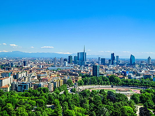  Milan
- La ville intelligente est synonyme de concepts de vie et d’habitat visionnaires de l'espace urbain. Découvrez-en plus dans notre dernier article de blog.