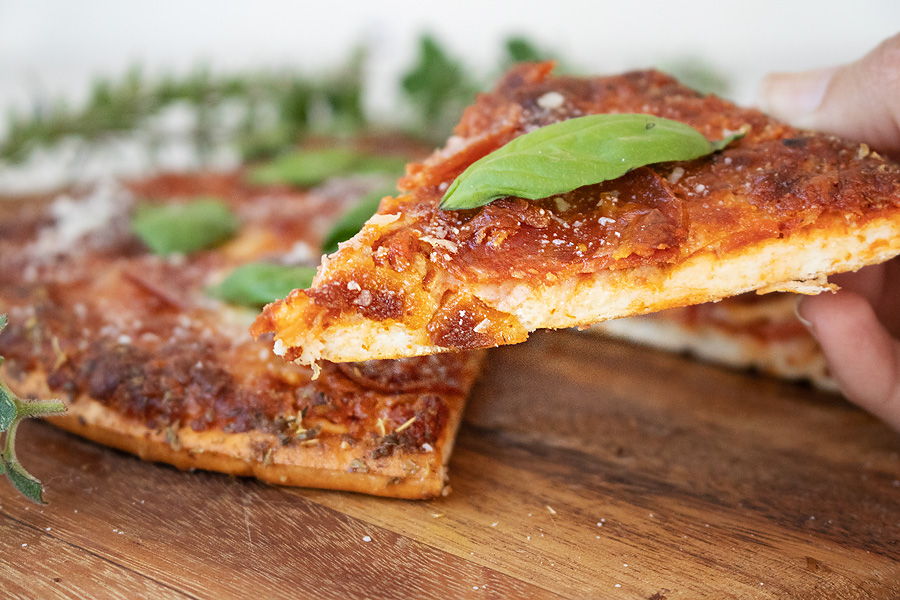 keto cauliflower pizza crust