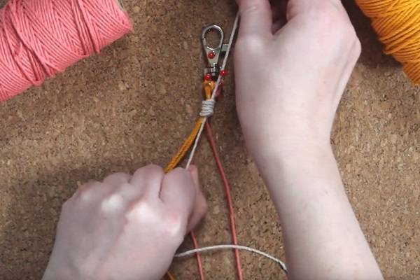 DIY face mask holder lanyard tutorial image 9