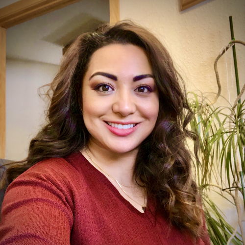 Jennifer  Reyes