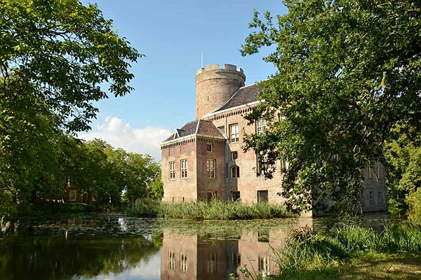 Differencier Un Chateau D Un Manoir Une Tache Ardue