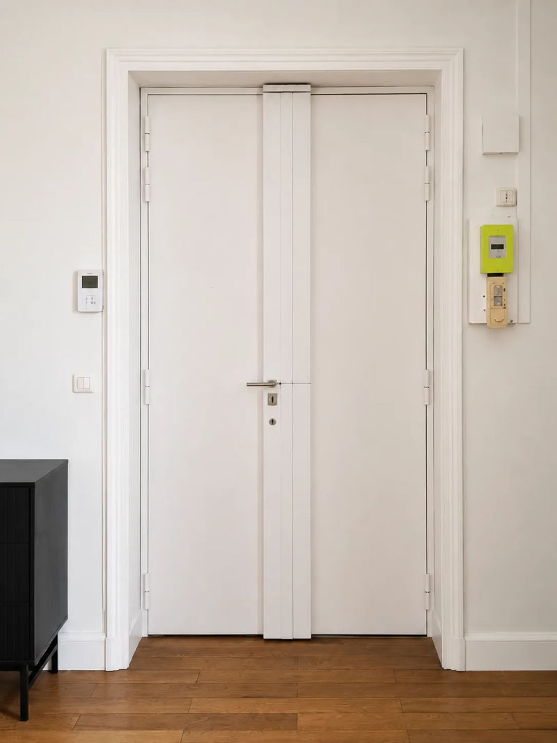 Installation d'un contrôle d'accès sur porte palière