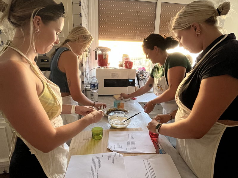 Cours de cuisine Palerme: Saveurs siciliennes : sfincione, mattonella et tiramisù