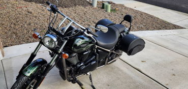 2015 KAWASAKI VULCAN 900 CUSTOM motorcycle for rent near Eagle Point, OR