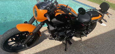 2024 KAWASAKI ELIMINATOR SE ABS motorcycle for rent near Katy, TX
