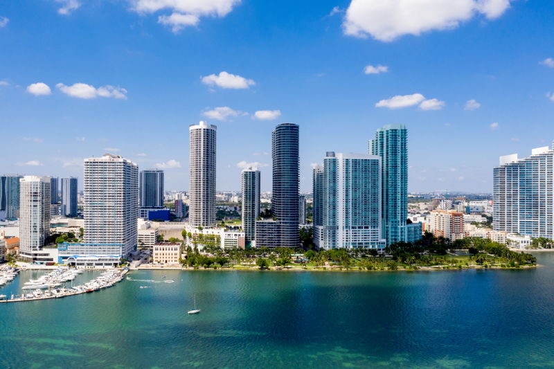 Properties For Sale in Edgewater