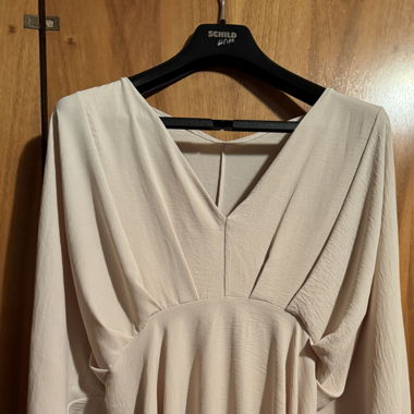 Creme Beige Fledermaus Kleid 