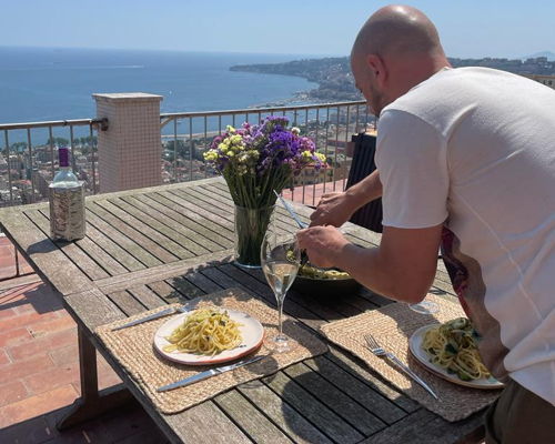 Esperienze gastronomiche Napoli: Sapori napoletani: cena unica a Castel Sant’Elmo