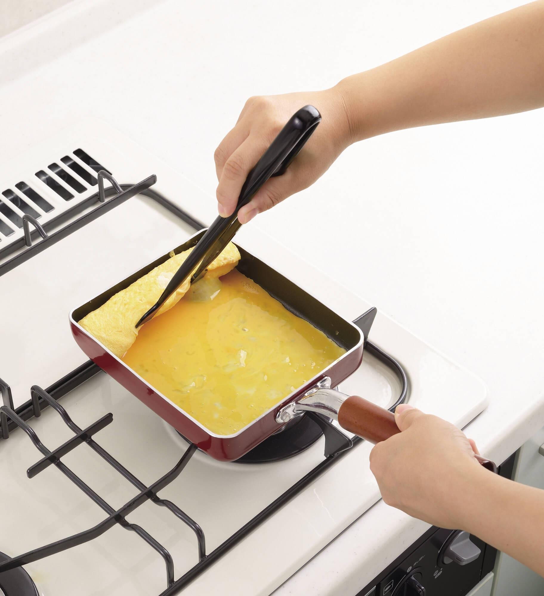 Tamagoyaki Tongs - Image 4